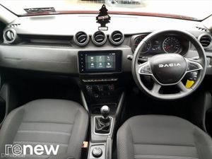 Dacia Duster 1.5 Blue dCi 115 Expression "4 WHEEL - Image 2