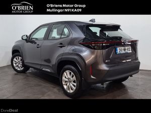 Toyota Yaris Cross 1.5 Hybrid Luna - Image 3