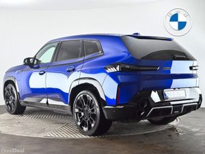 BMW XM 50e - Image 2