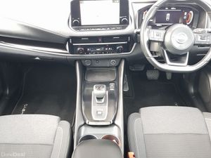 Nissan Qashqai 1.3 PET MILD HYBRID SV PREMIUM CVT - Image 4