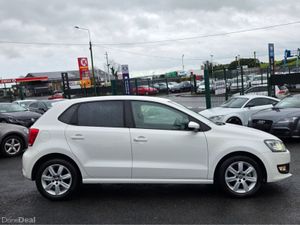 Volkswagen Polo ONLY 4575KM !!! 1.2 TSI AUTOMATIC - Image 4