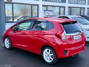 2016 Honda JAZZ/Fit 1.5 Hybrid Automatic - Image 4