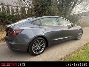 Tesla Model 3 M3 SR+ 4DR AUTO - Image 3