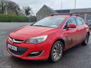 Vauxhall Astra 2013 petrol ⛽️ nct&tax €3650 - Image 3