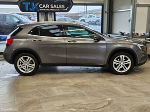 16 MERCEDES-BENZ GLA 200 D SPORT EDITION - Image 3