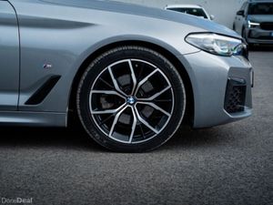 BMW 5-Series 520D M SPORT WITH IVORY - Image 3