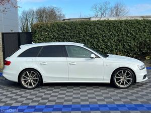 Audi A4 AVANT S-LINE 2.0 TFSI // 19" S-LINE ALLOYS - Image 2