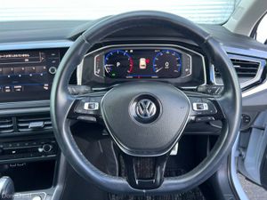 Volkswagen Polo HIGHLINE 1.0 TSI AUTO // APPLE CAR - Image 4