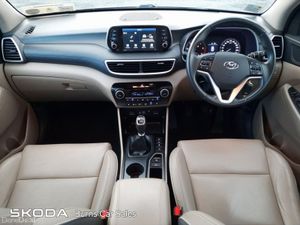 Hyundai Tucson 2WD Executive Mild Hybrid - Image 3