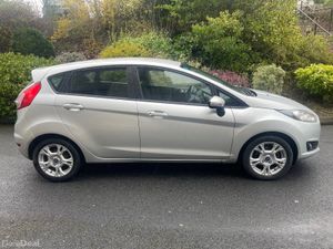 Ford Fiesta 2015 1.4 TDI - Image 2