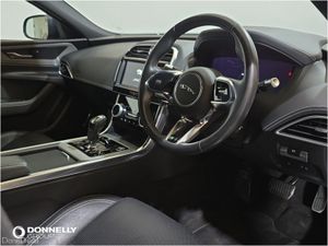 Jaguar XE Xe Diesel Saloon R-Dynamic SE - Image 4