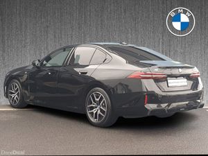 BMW i5 eDrive40 M Sport Saloon - Image 3