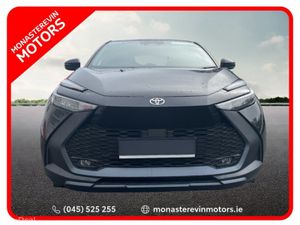 Toyota C-HR HEV SPORT - Image 2