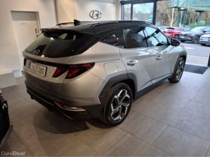 Hyundai Tucson 4WD EXECUTIVE ** PLUG IN HYBRID ** - Image 2