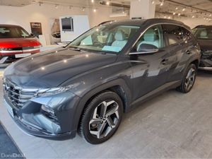 Hyundai Tucson EXECUTIVE PLUS HYBRID ** Very Low K - Image 4