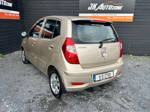 Hyundai i10 1.1 MY 5DR - Image 4