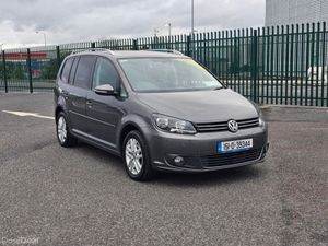 Volkswagen Touran 1.6 TDI, AUTOMATIC DIESEL, IRISH - Image 4