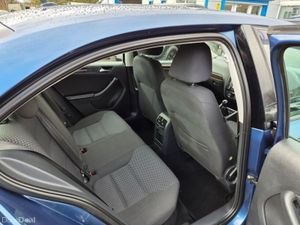 Volkswagen Jetta CL 2.0tdi M5F 110HP 4DR - Image 4