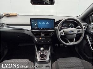 Ford Focus ST-Line X 1.0L EcoBoost 125PS mHEV - Image 4