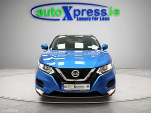 Nissan Qashqai 1.5 DSL SV DCT Automatic, Reversing - Image 3