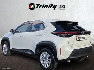 Toyota Yaris Cross ** LOW MILEAGE ** HIGH SPEC ** - Image 3