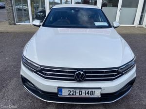 2022 Volkswagen Passat R-LINE 2.0 TDI MANUAL 6SPEE - Image 3