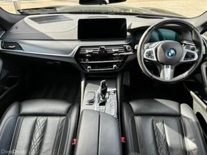 BMW 5-Series 545E M-SPORT LOVELY SPEC - Image 2