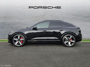 Porsche Macan Turbo Electric - Image 4