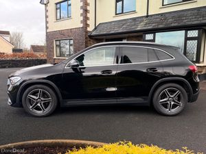 Immaculate 212 Mercedes-Benz GLA 200d AMG Line! - Image 4