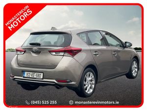 Toyota Auris 1.2T 5DR LUNA 4DR - Image 3