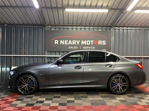2021 212 BMW 3-Series 330e M-Sport Plus Auto - Image 3