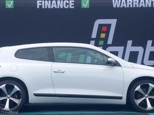 2015 Volkswagen Scirocco 1.4 Tsi Automatic Leather - Image 4