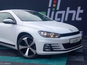 2015 Volkswagen Scirocco 1.4 Tsi Automatic Leather - Image 2