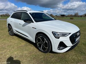 Audi e-tron S LINE QUATTRO 55 5DR A - Image 2