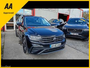 Volkswagen Tiguan LIFE 2.0 TDI  7 Seater AUTO - Image 3