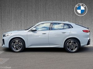 BMW iX2 eDrive20 M Sport - Image 4