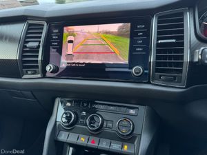 Skoda Kodiaq 2019 Sportline auto pan roof - Image 3