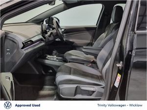 Volkswagen ID.4 ** PRO LIFE ** 77kWh ** 174BHP ** - Image 4
