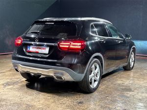 Mercedes-Benz GLA 1.6 AUTOMATIC - Image 4