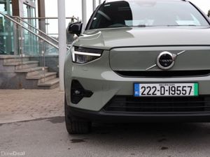 Volvo XC40 BEV 231hp Ultimate - Image 3