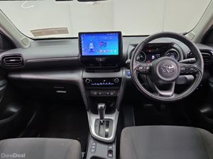 Toyota Yaris Cross G 1.5 Hybrid - Image 4
