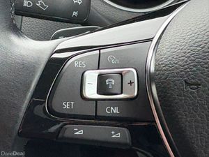 LOW MILEAGE-142 VW POLO COMFORTLINE 1.2 AUTOMATIC - Image 4