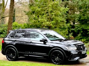 2.0TDI 150 6SPD * FULL R-LINE BLACK PACK  * - Image 4