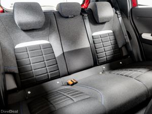 Citroen C3 ë-Plus 44kWh 115HP - Bi-Tone - Image 4