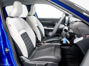 Citroen C3 Max 1.2 Hybrid Auto 110HP - Two Tone - Image 3