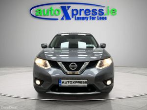 Nissan X-Trail 1.6 DCI Acenta , Panoramic sunroof - Image 3