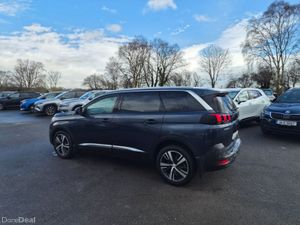 Peugeot 5008 Allure 1.5 Blue HDI 130 6.2 4D - Image 2
