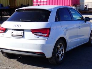 Audi A1 1.0 TFSI AUTOMATIC - Image 4