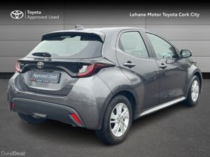 Toyota Yaris YARIS 1.5 LUNA - Image 2