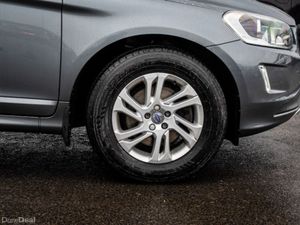 Volvo XC60 SE NAV D4 - Image 3